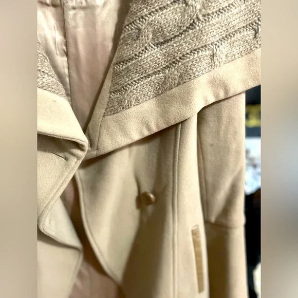 Mackage Size Small Wool Coated